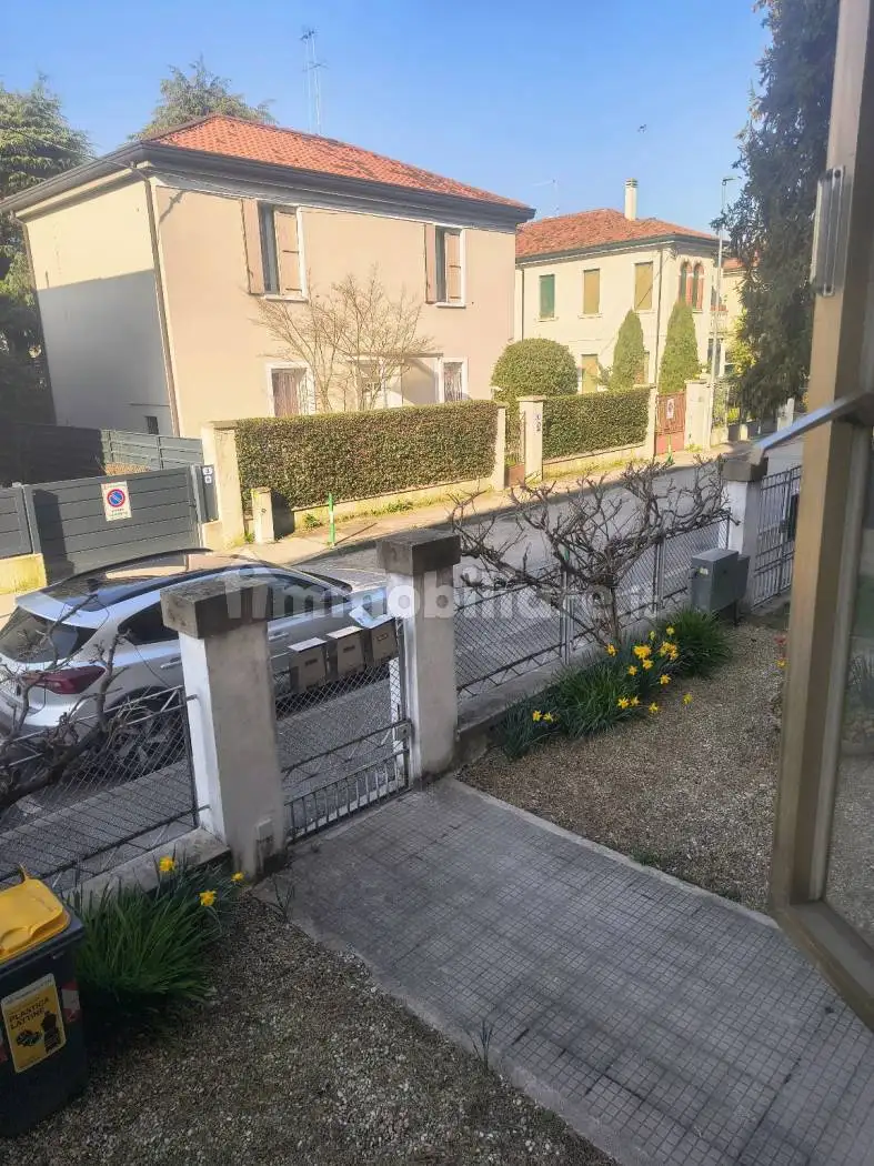 Appartamento in vendita a Padova