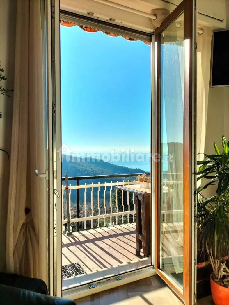 Appartamento in vendita a Varazze