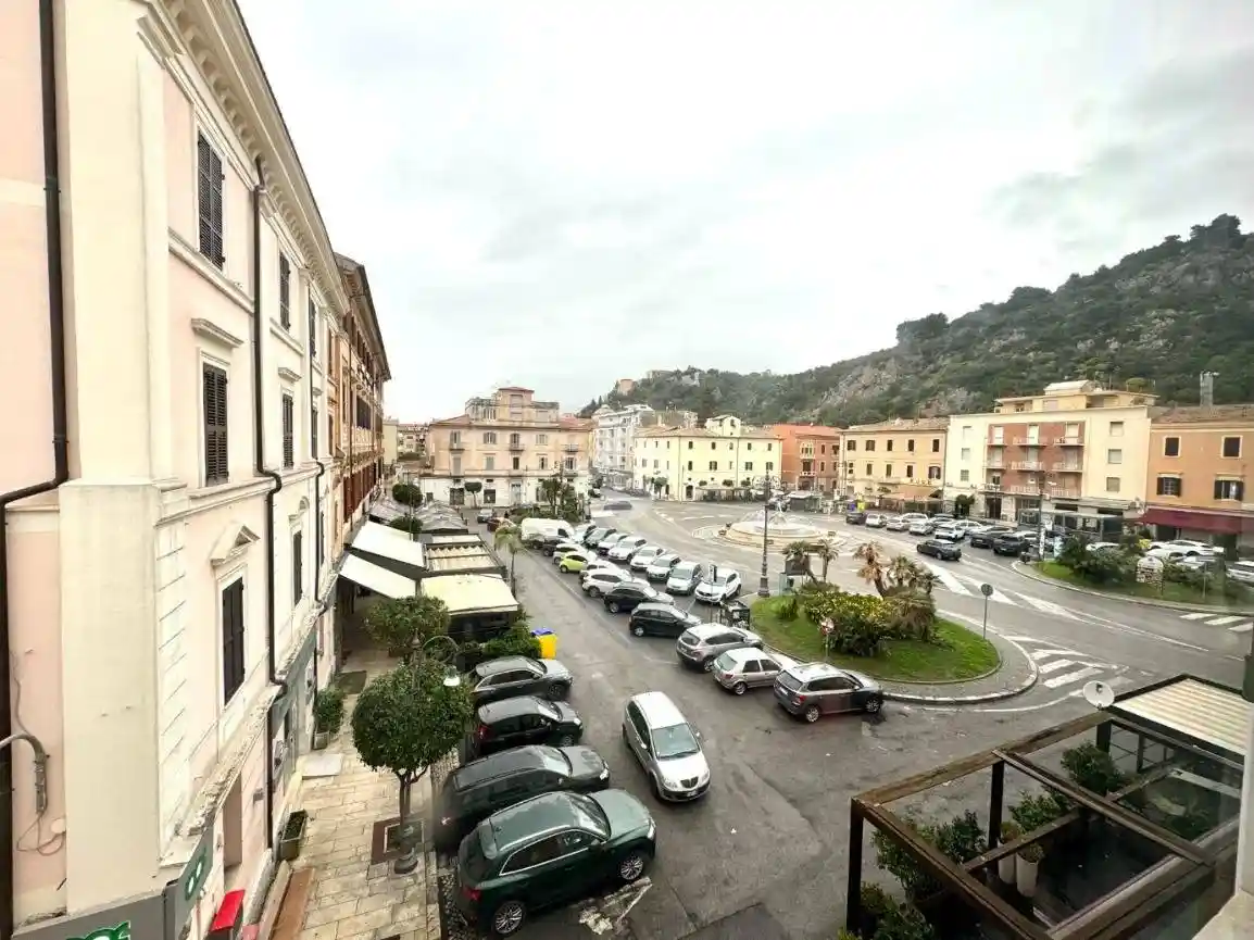 Appartamento in vendita a Terracina