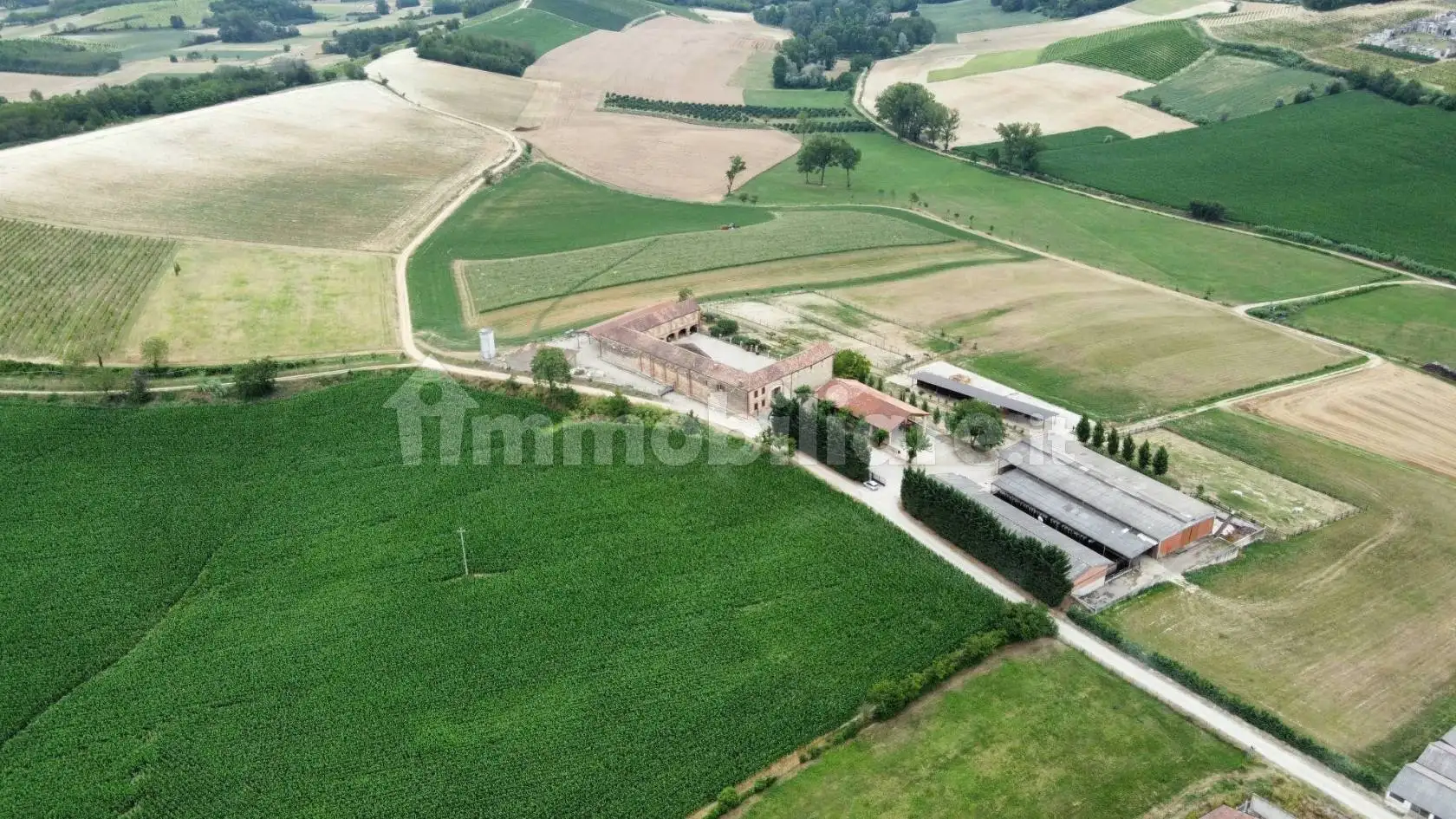 Rustico - Casale in vendita a Montemagno