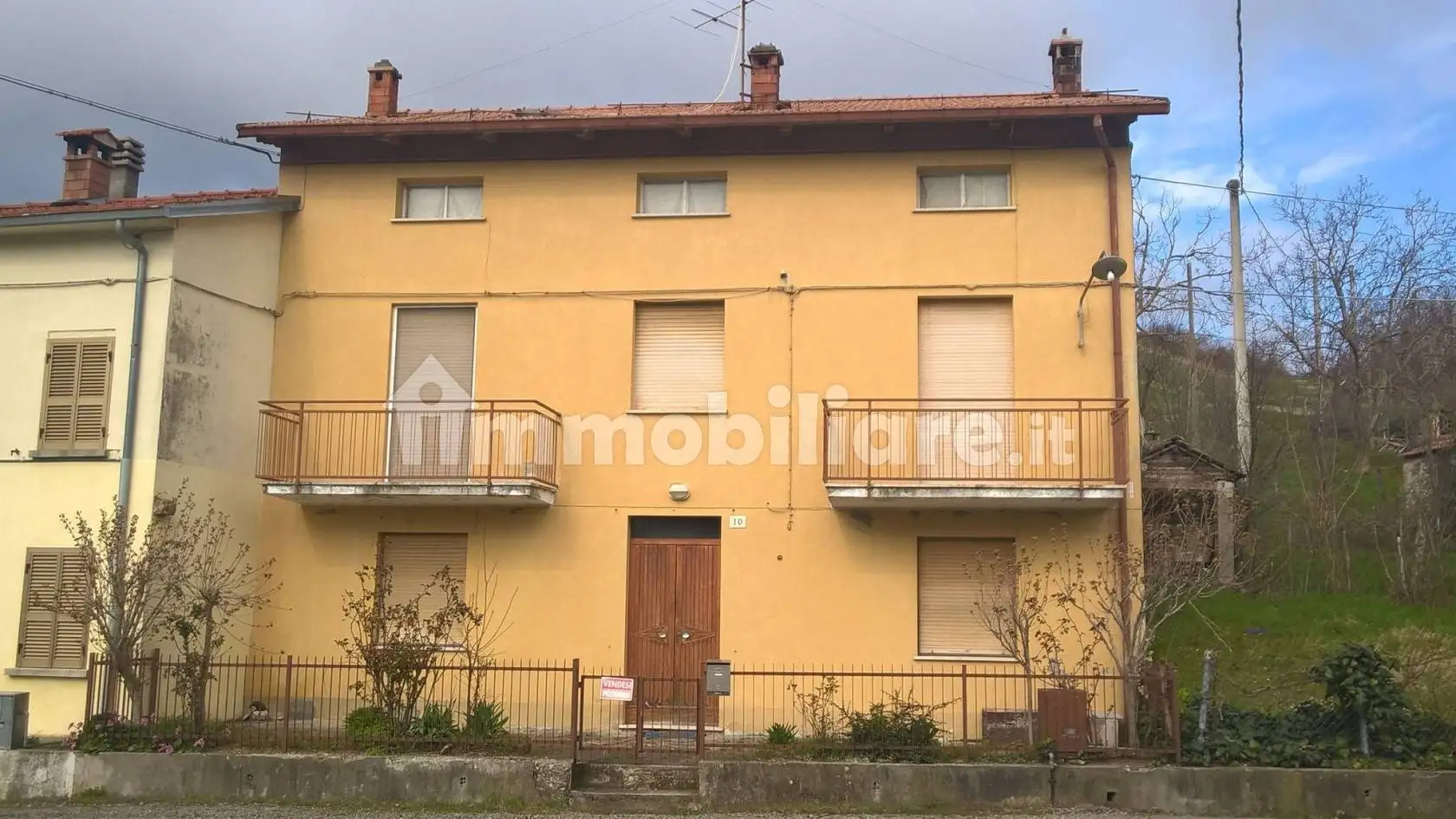 Casa indipendente in vendita a Varsi