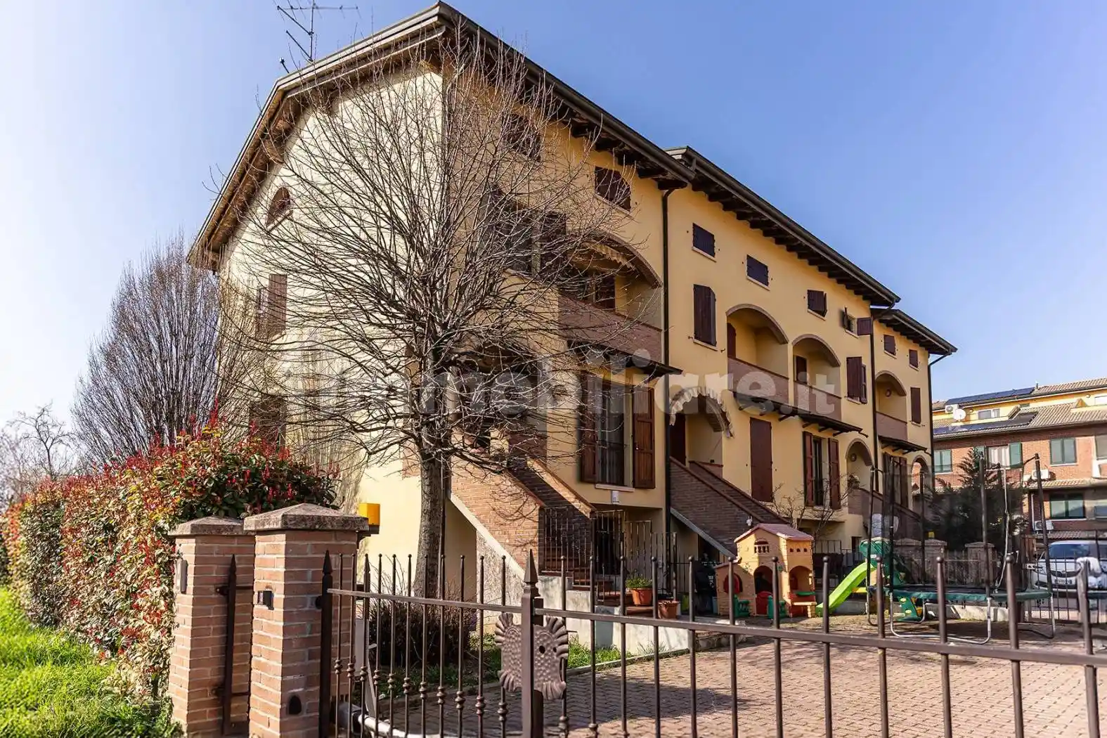 Villa in vendita a Castelnovo di Sotto