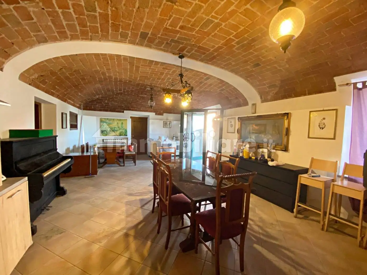 Terratetto plurifamiliare 708 m², buono stato, Tre Stelle, Barbaresco - foto 5