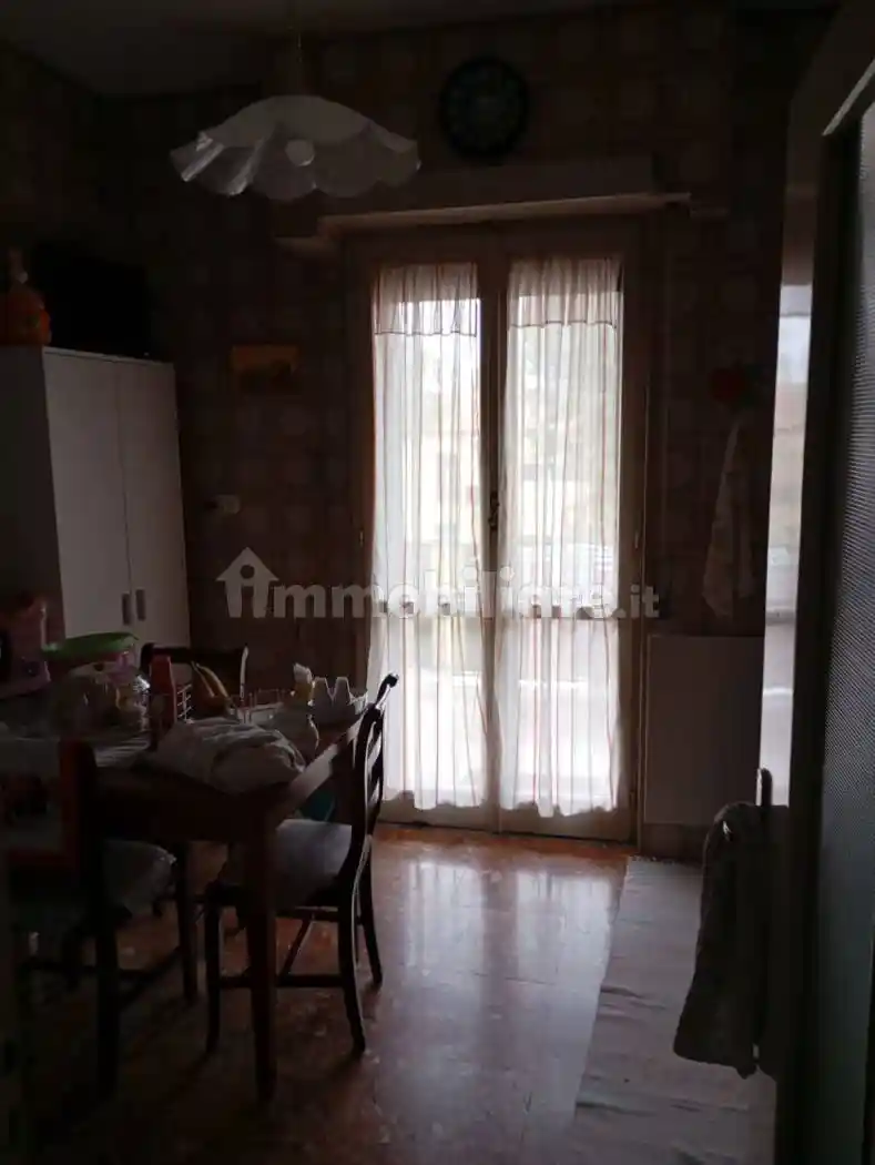 Trilocale via Massimo d'Azeglio, Rione Libertà, Benevento - foto 2