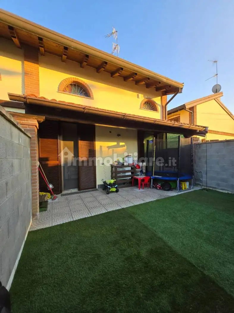 Villetta a schiera in vendita a Vigevano