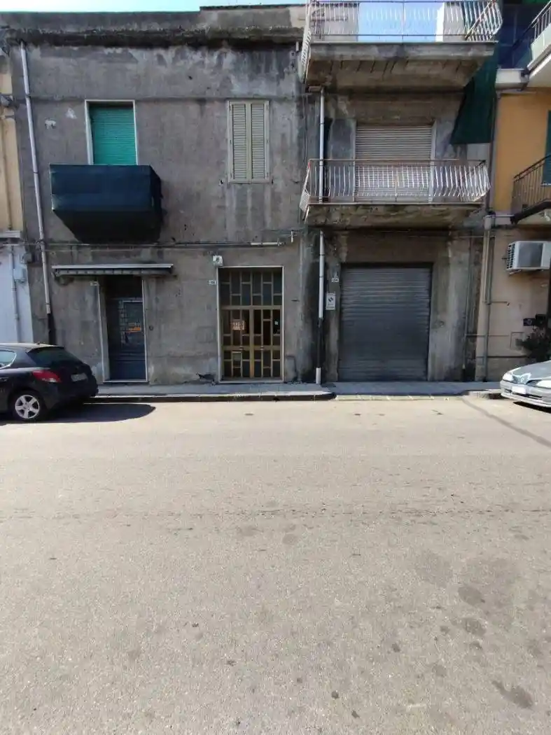 Casa indipendente in vendita a Fiumefreddo di Sicilia