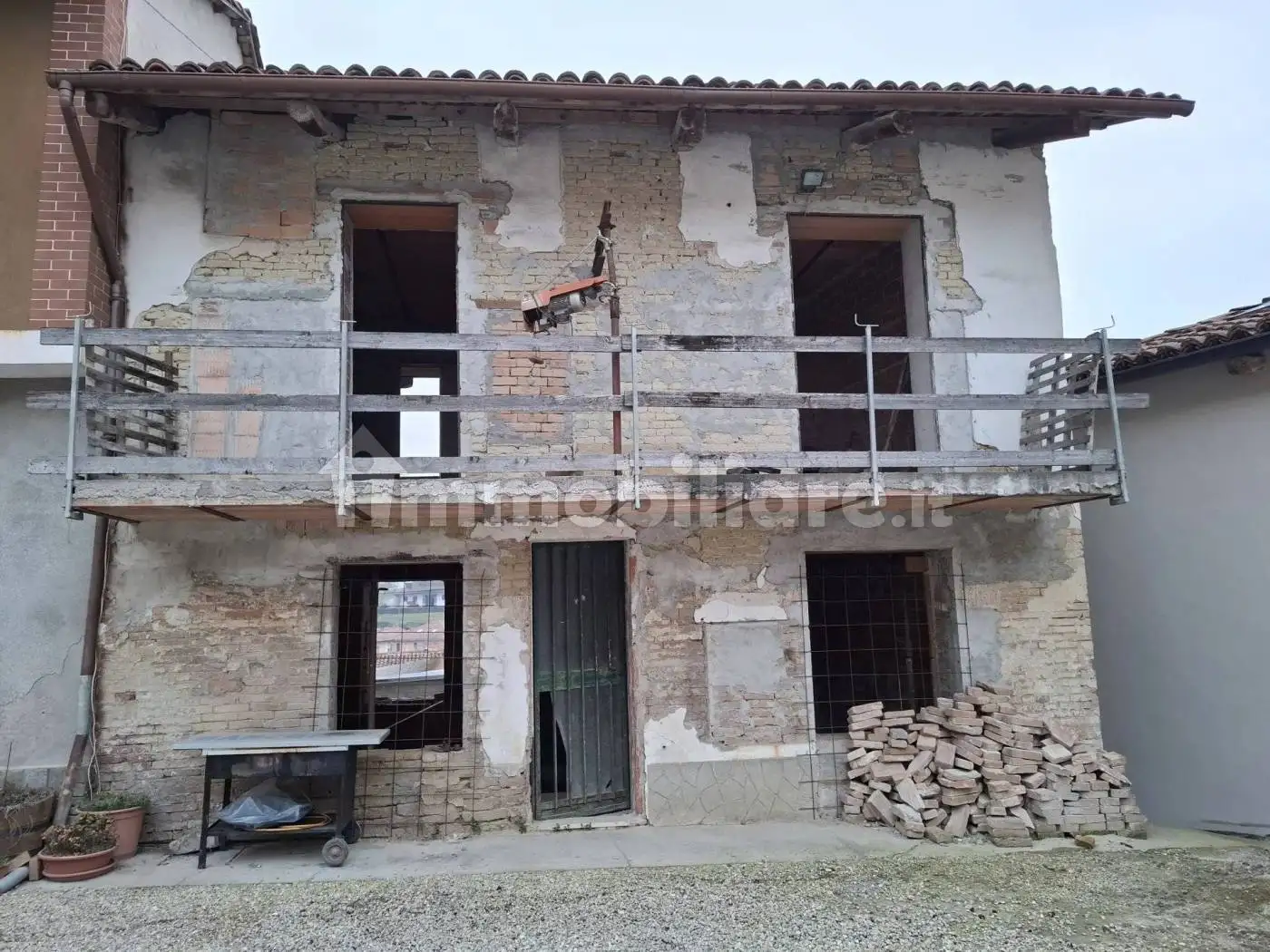 Casa indipendente in vendita a Castellinaldo d'Alba