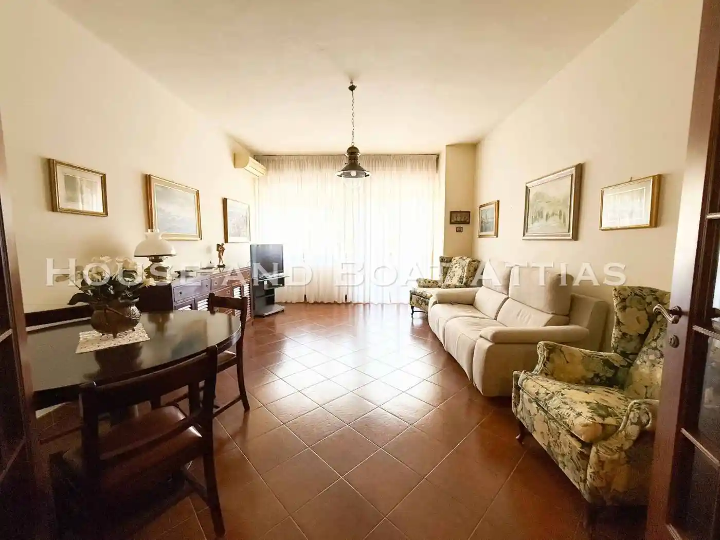 Appartamento in vendita a Livorno