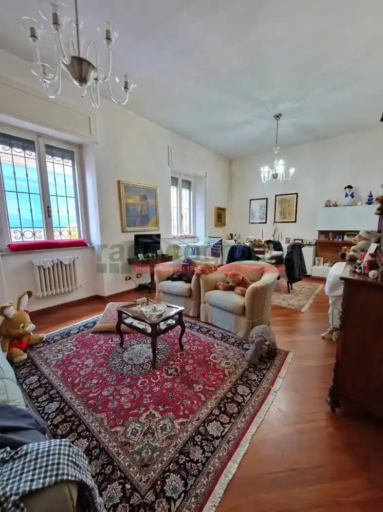 Appartamento in vendita a Livorno