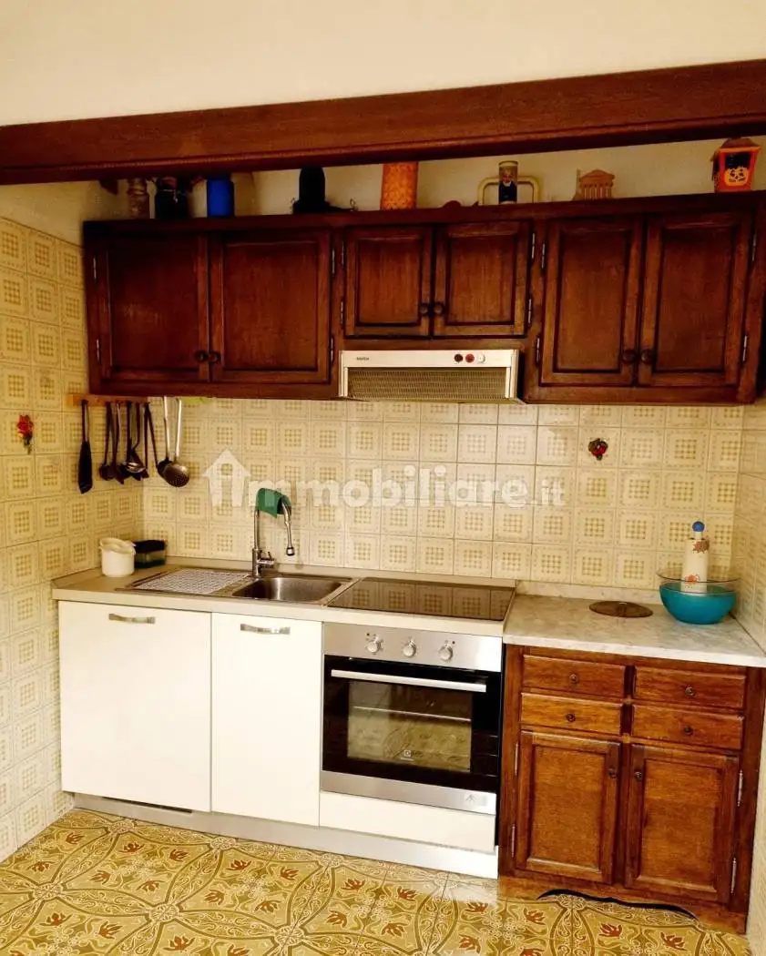 Bilocale viale III Alpini 12, Centro, Cesana Torinese - foto 2