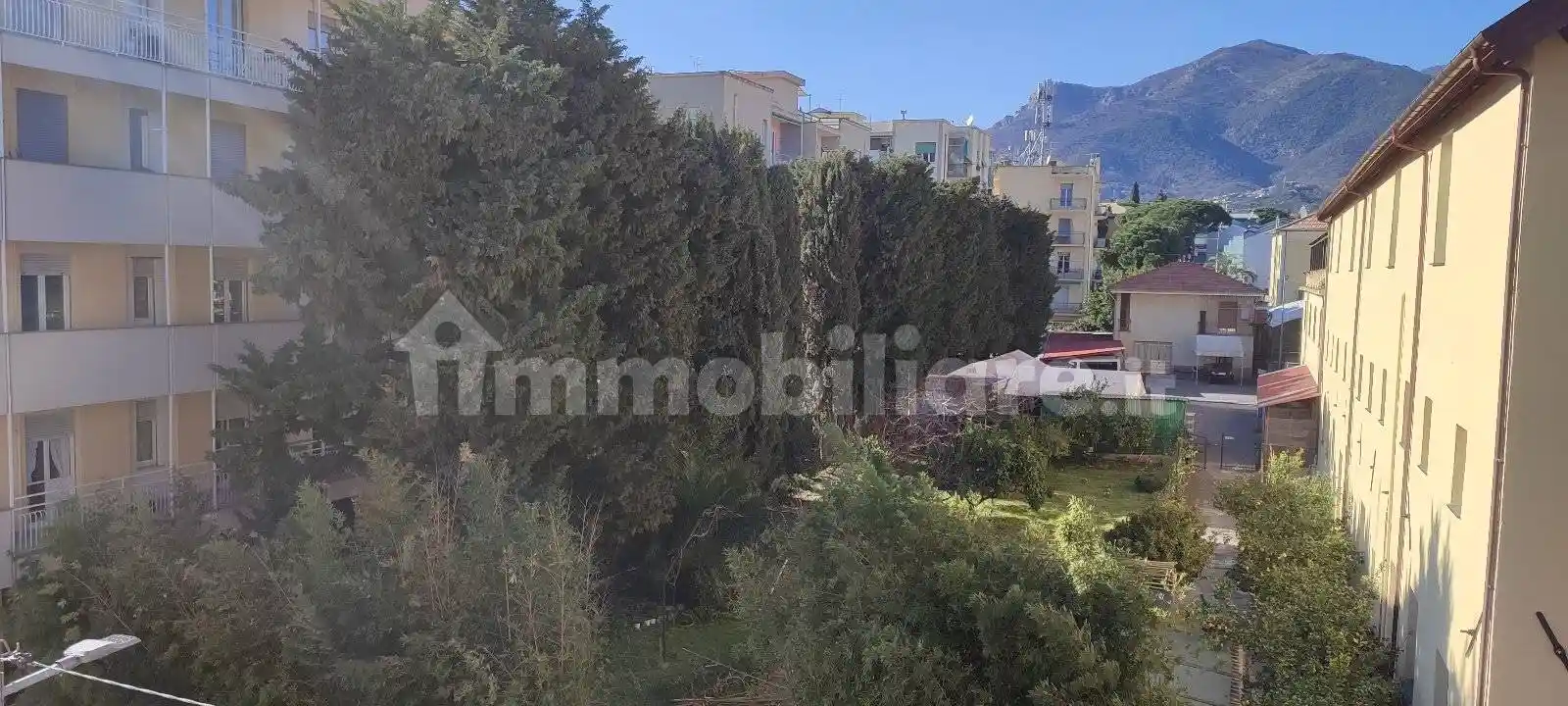 Appartamento in vendita a Loano