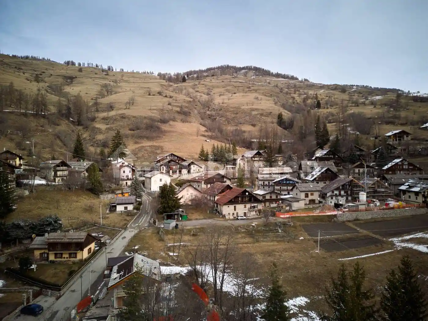 Appartamento in vendita a Sauze di Cesana