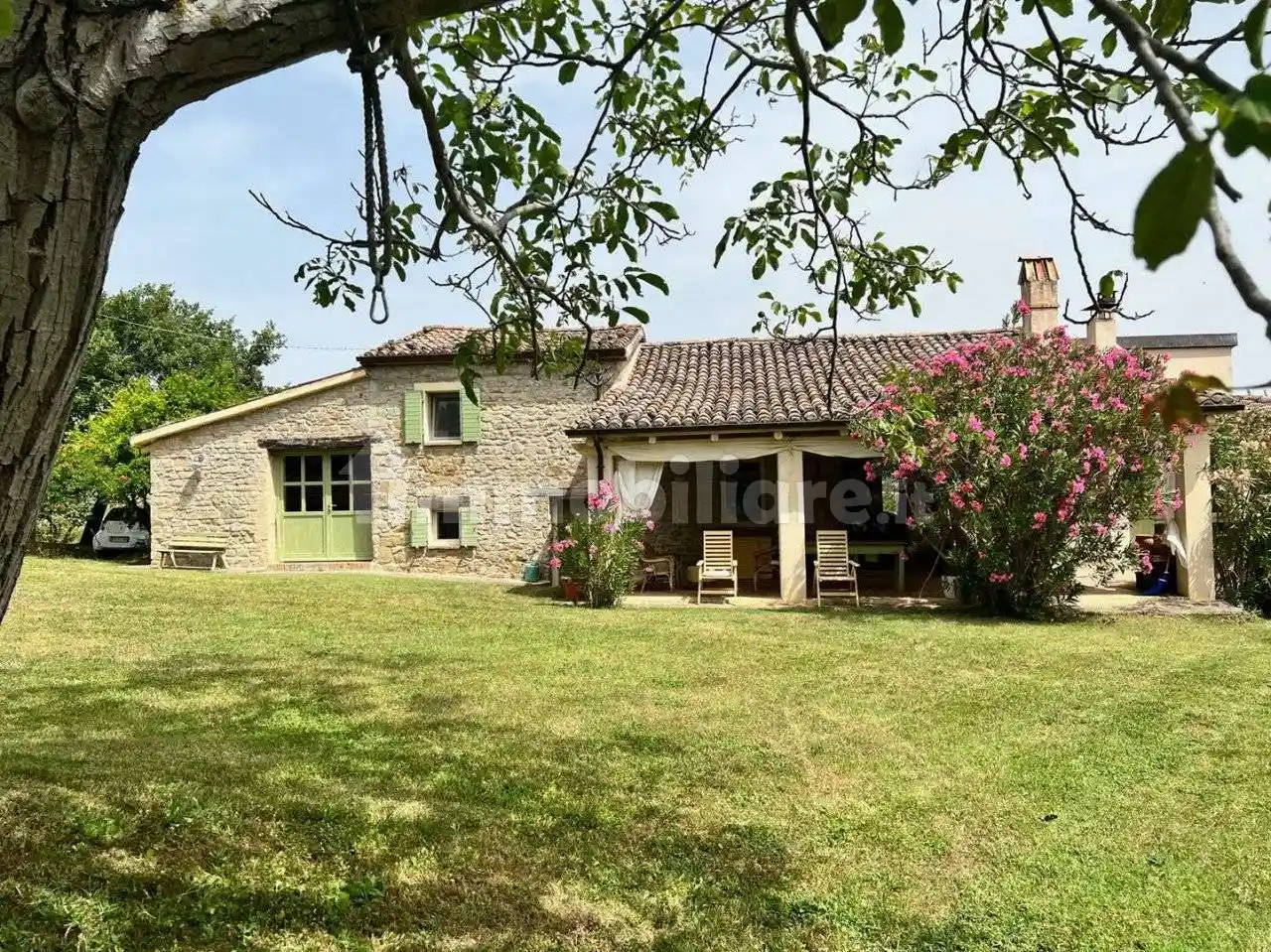 Rustico - Casale in vendita a Tavoleto