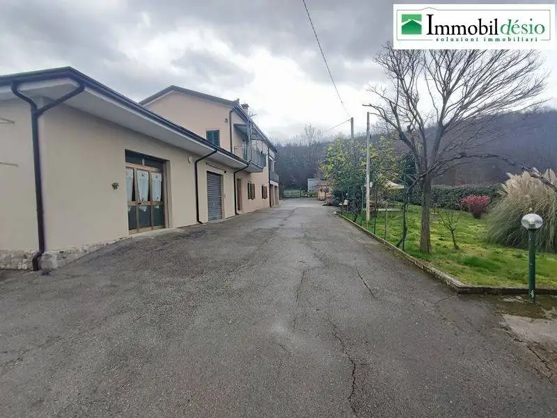 Villa bifamiliare via Isca della Botte 38, Baragiano - foto 3