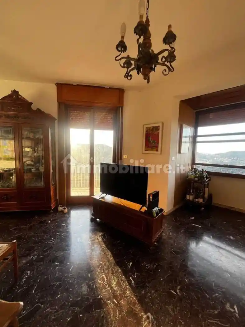 Appartamento in vendita a Pomarance