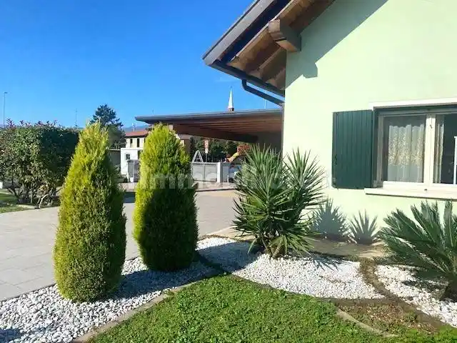 Villa in vendita a Cordenons