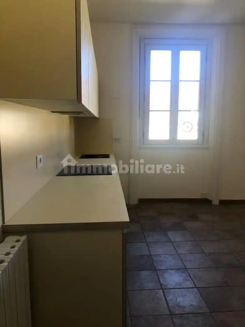 Trilocale corso Giacomo Matteotti 53, Centro, Varese - foto 5