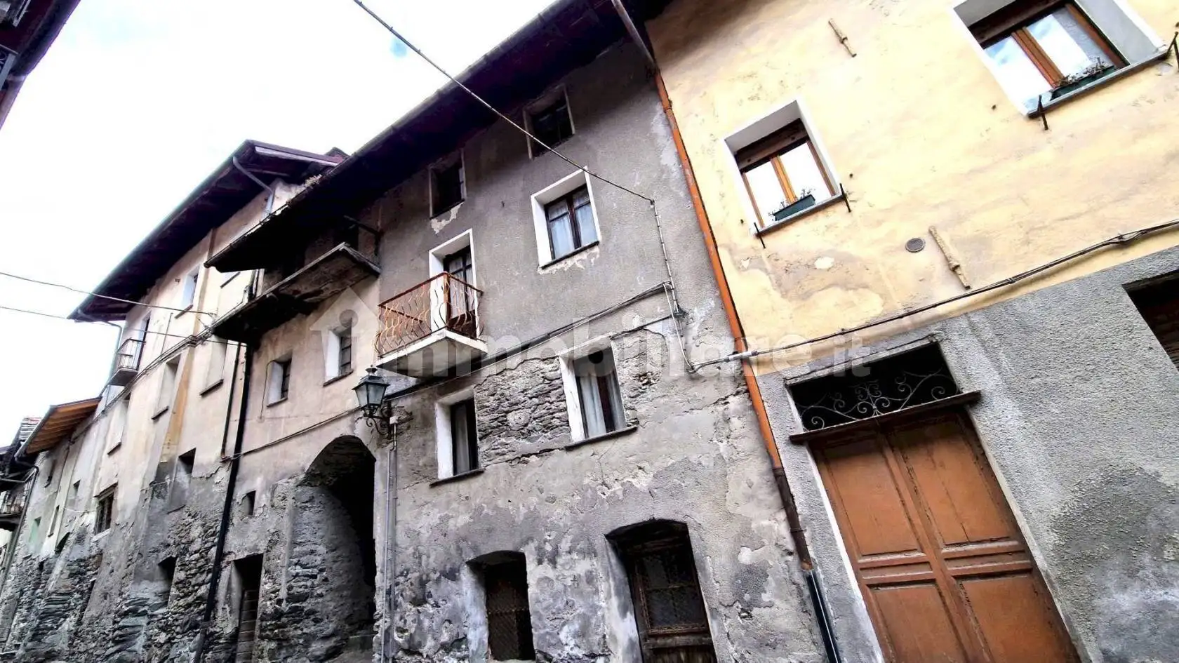 Casale Rue Émile Chanoux 44, Centro, Chambave - foto 3