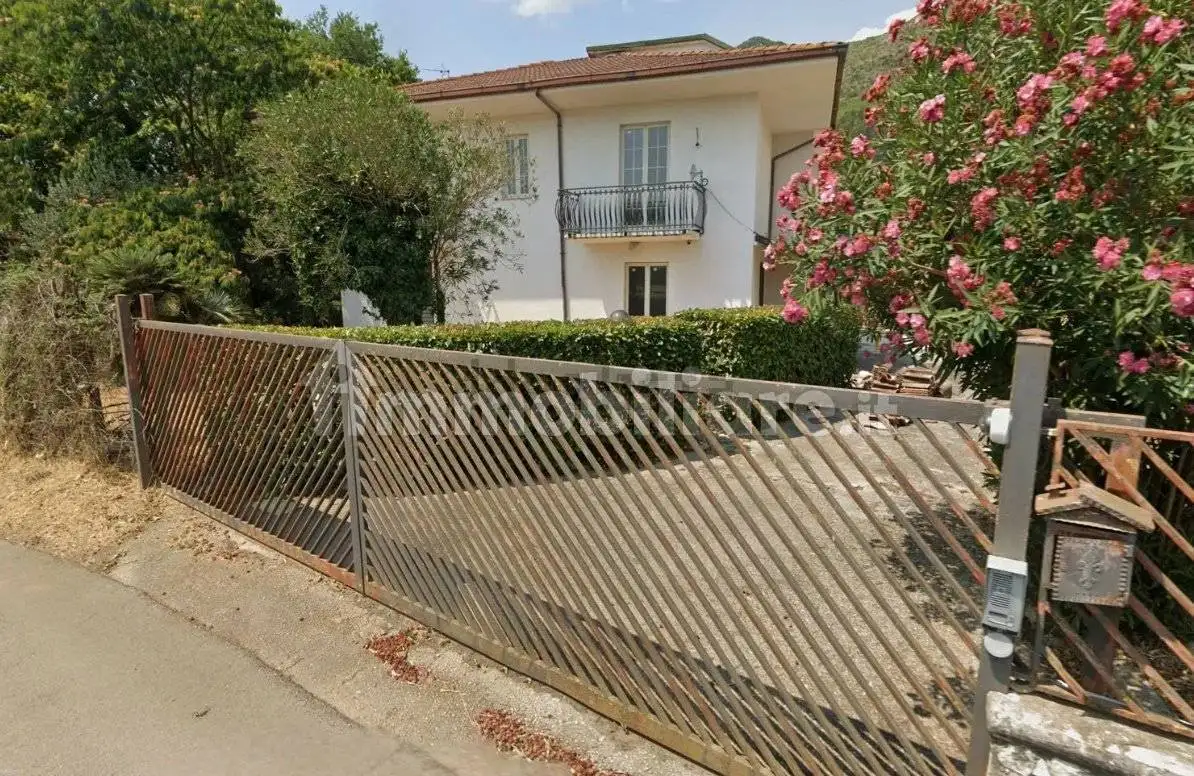 Villa in vendita a Pietravairano