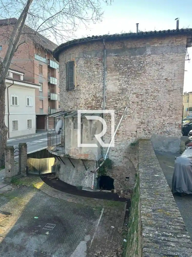 Terratetto unifamiliare via Mura Porta Santa Maria 8, Centro Storico, Cesena - foto 3