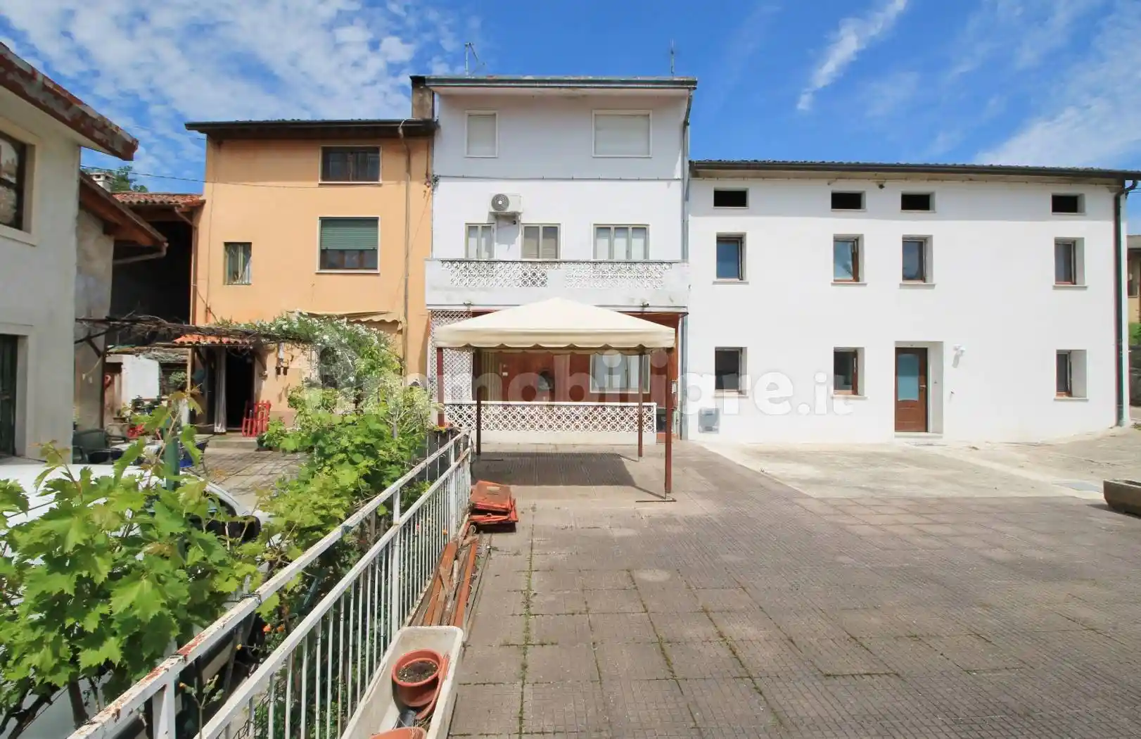 Appartamento in vendita a Montebello Vicentino