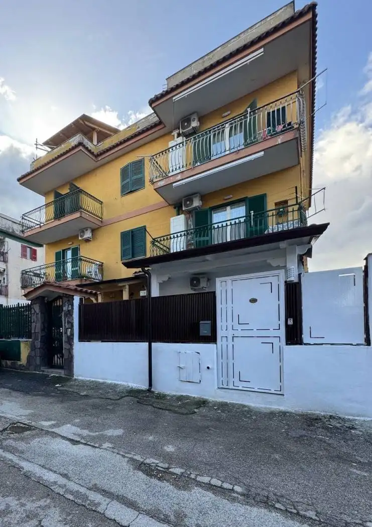 Appartamento in vendita a Giugliano in Campania