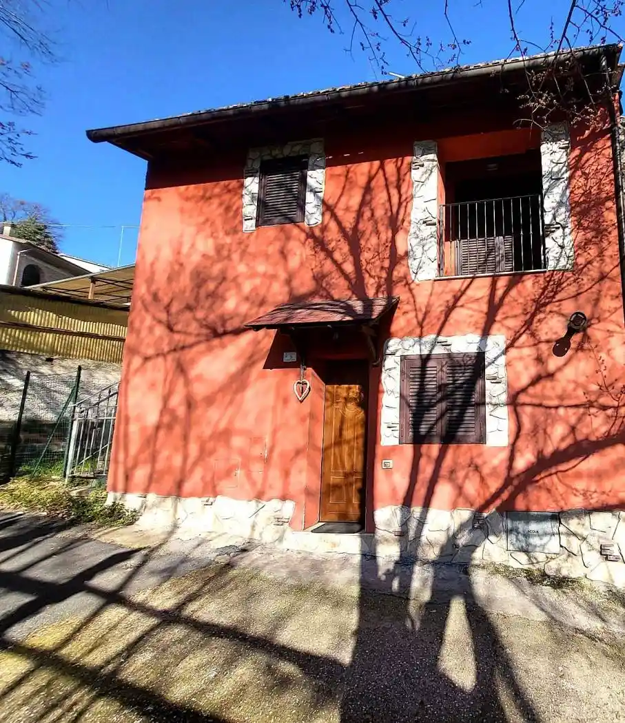 Appartamento in vendita a Carbognano