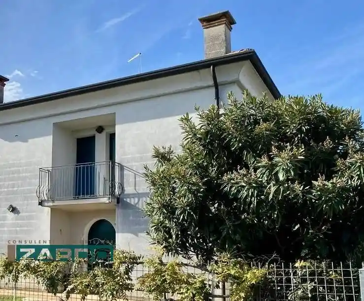 Casa indipendente in vendita a Castello di Godego