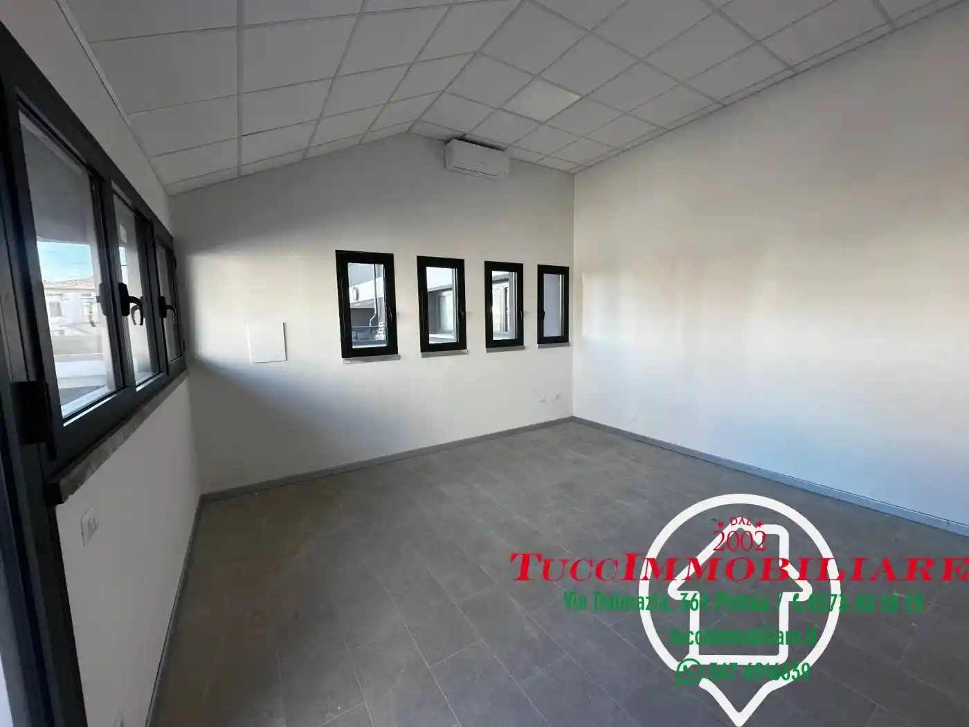 Palazzo - Edificio in Affitto - foto 4