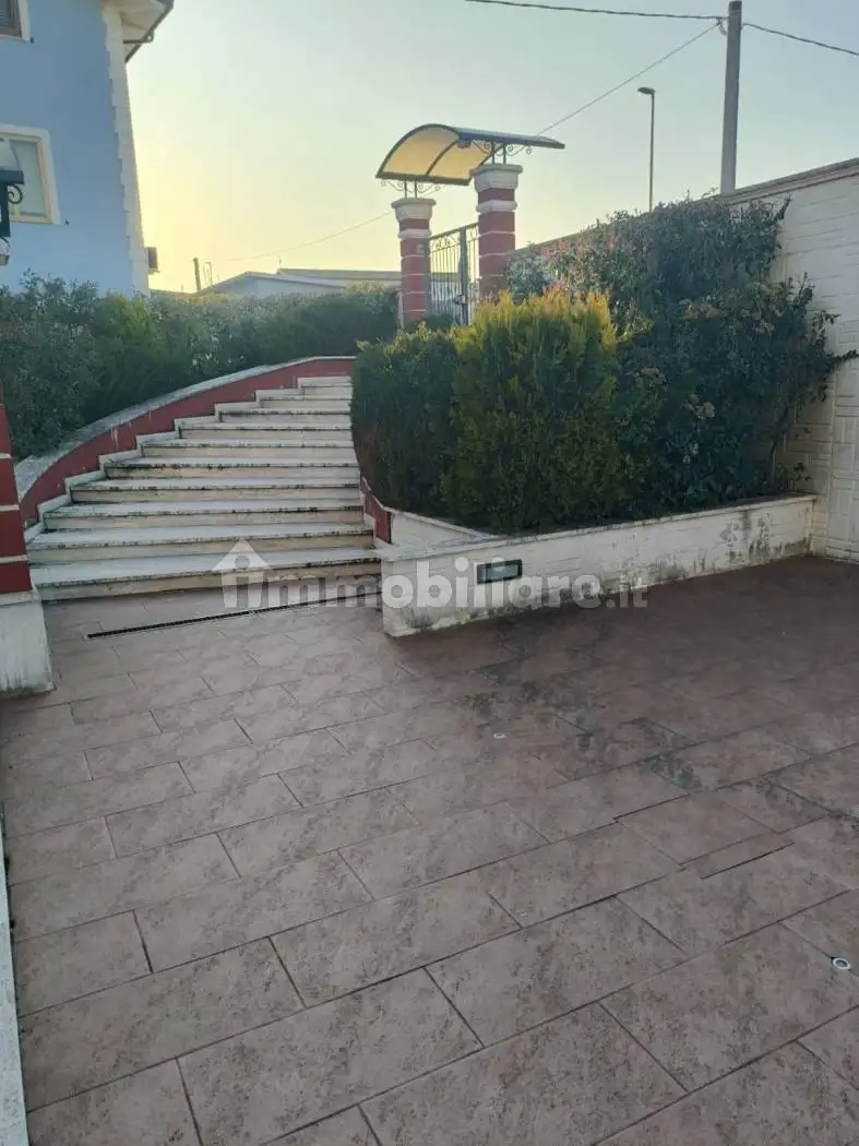 Appartamento in vendita a Collecorvino