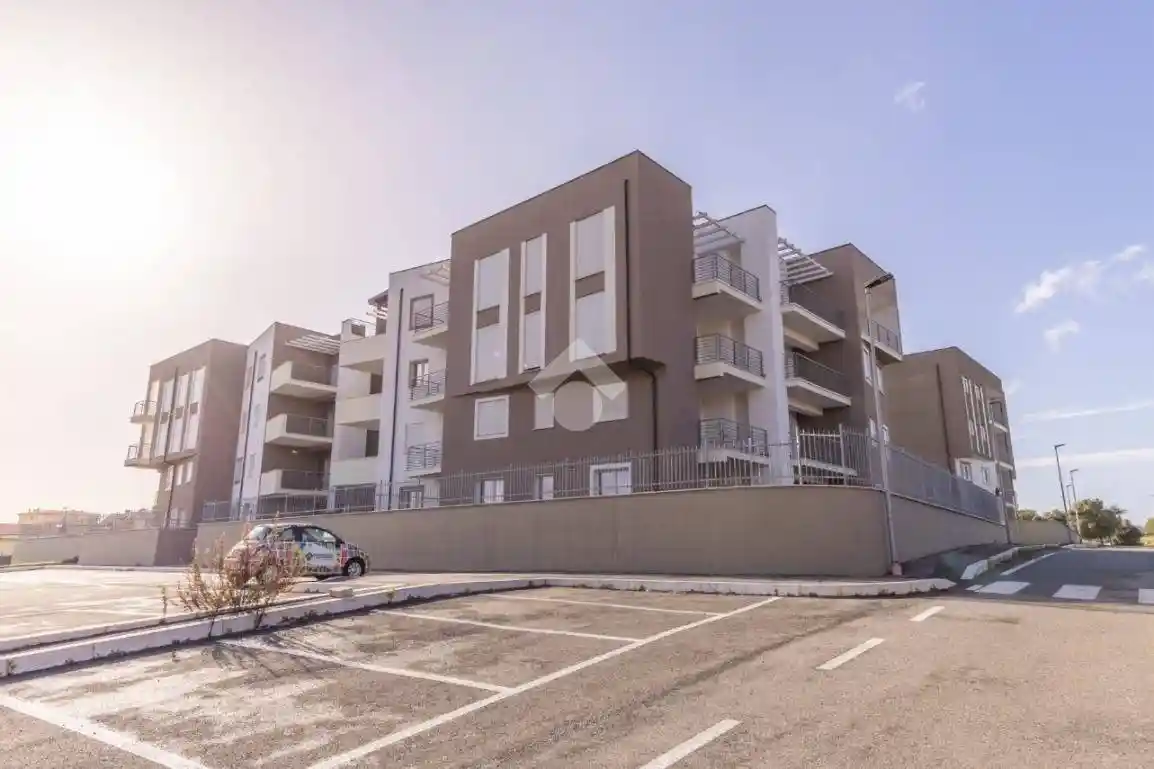 Appartamento in vendita a Guidonia Montecelio