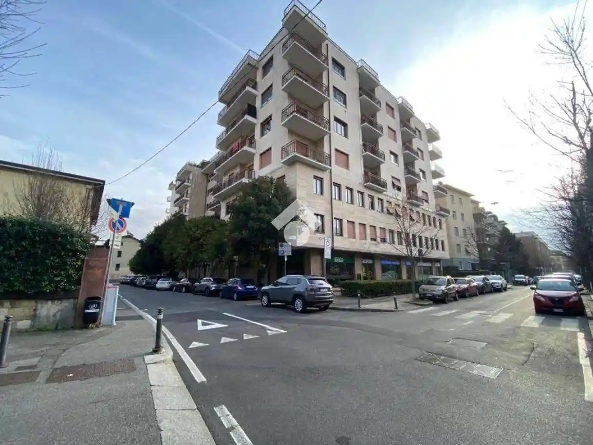 Appartamento in vendita a Bergamo