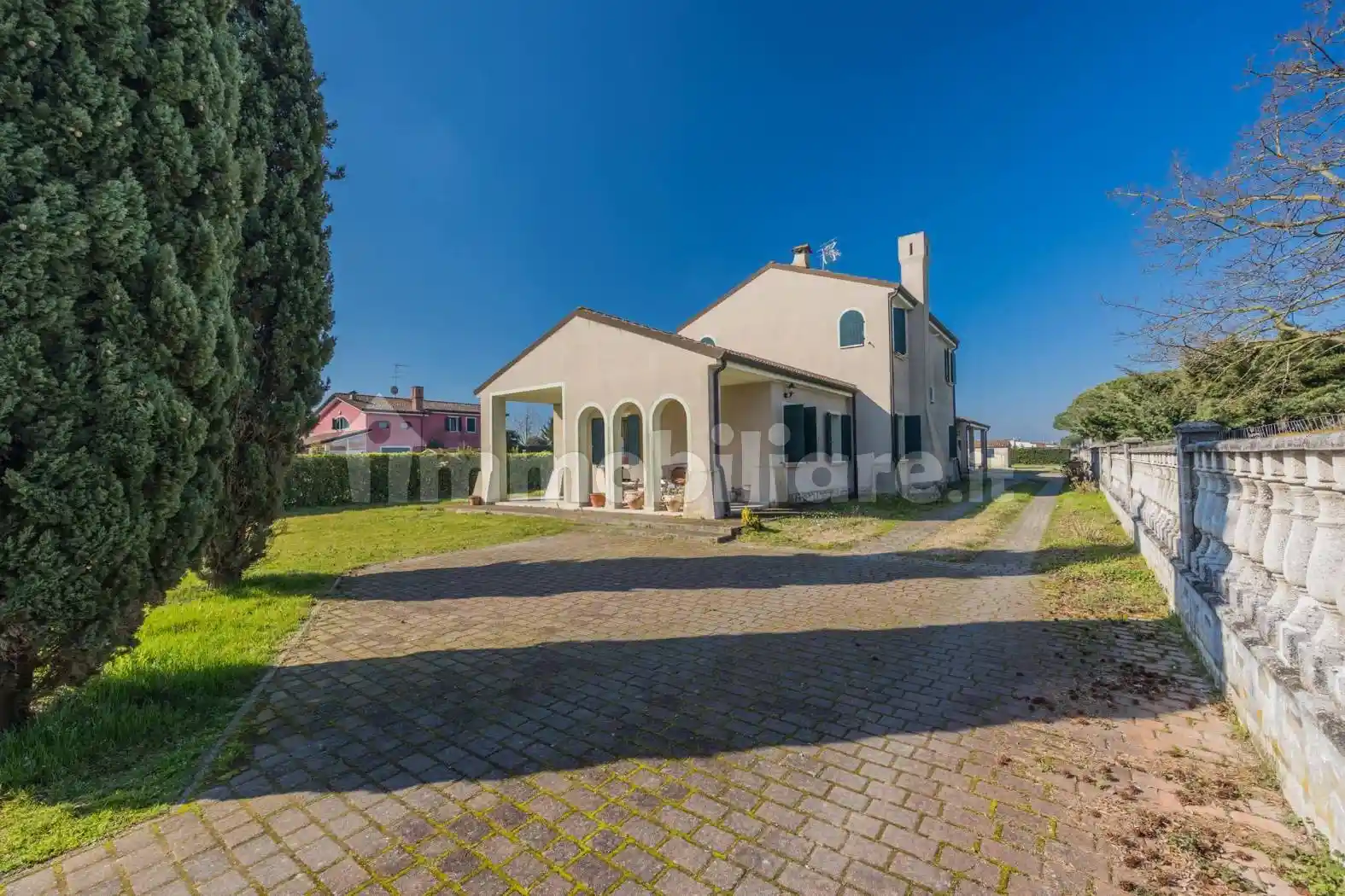 Villa in vendita a Rosolina
