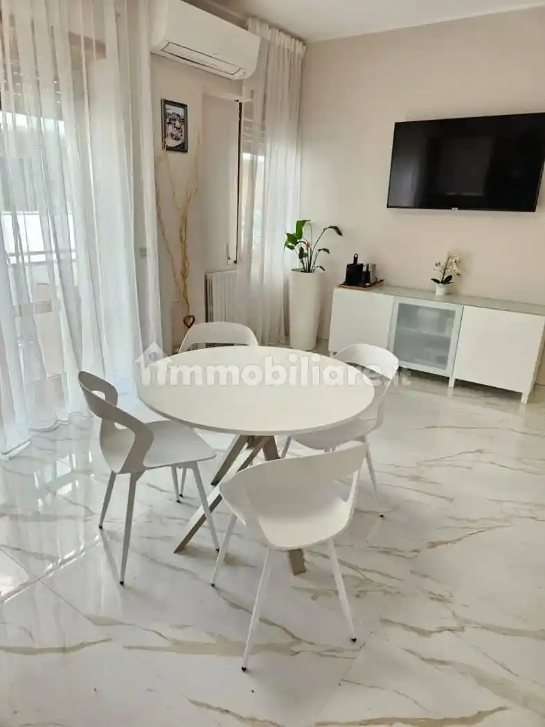 Trilocale via Alessandro Tassoni 54, Piazza Salotto - Corso Umberto, Pescara - foto 2