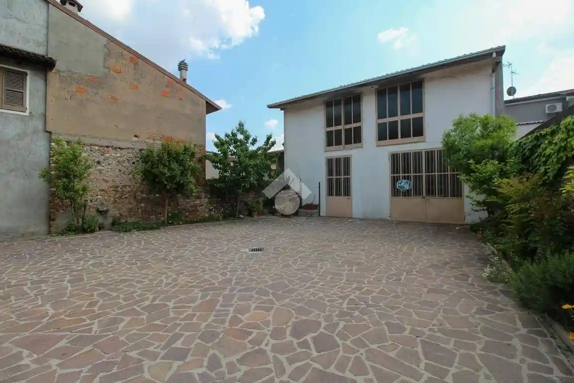 Villa in vendita a Ghedi