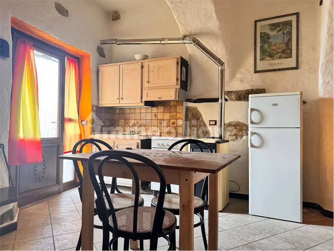 Appartamento in vendita a Chiusanico