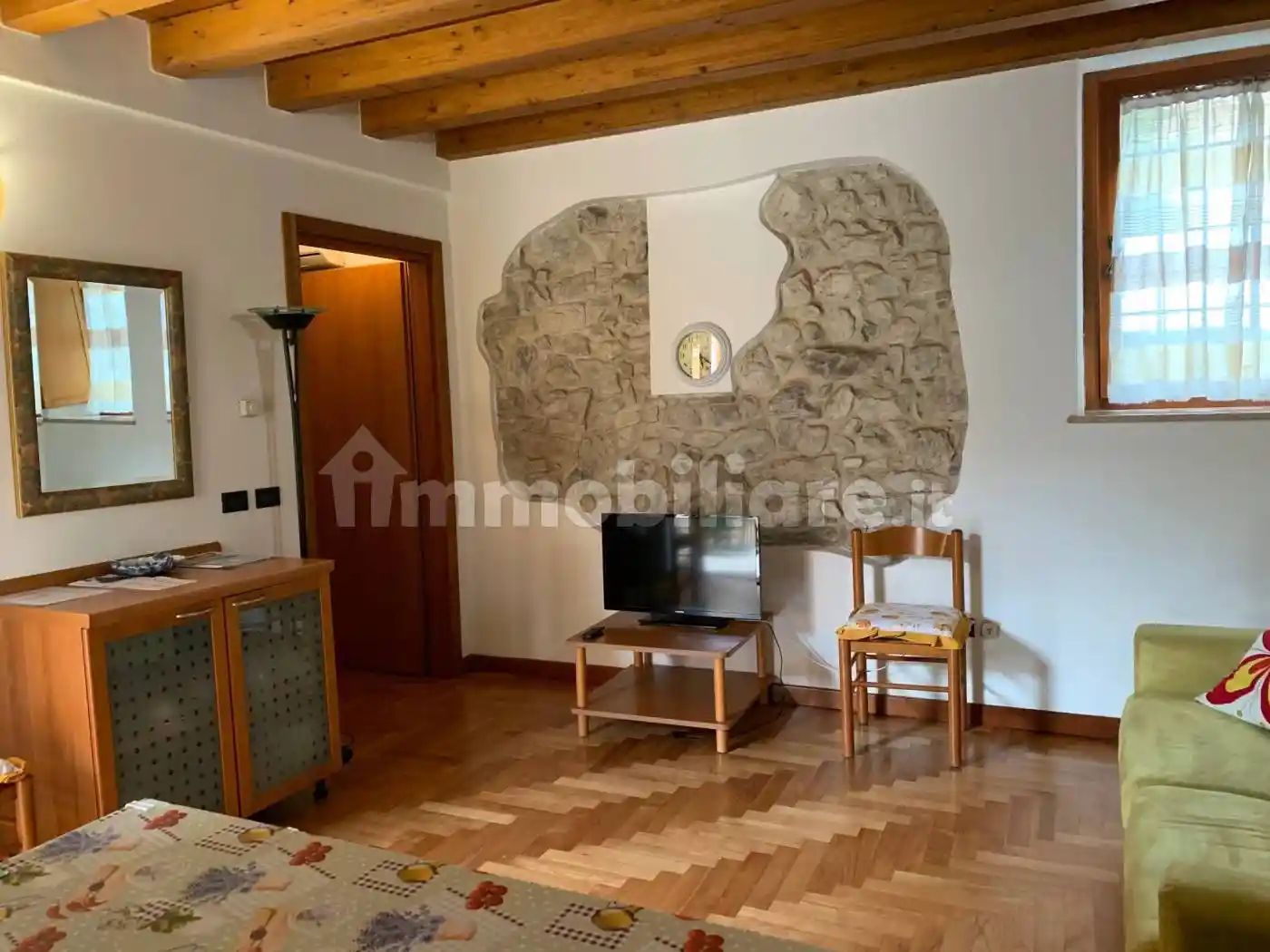 Bilocale piazza Caduti del Lavoro 2, Centro Storico, Desenzano del Garda - foto 3