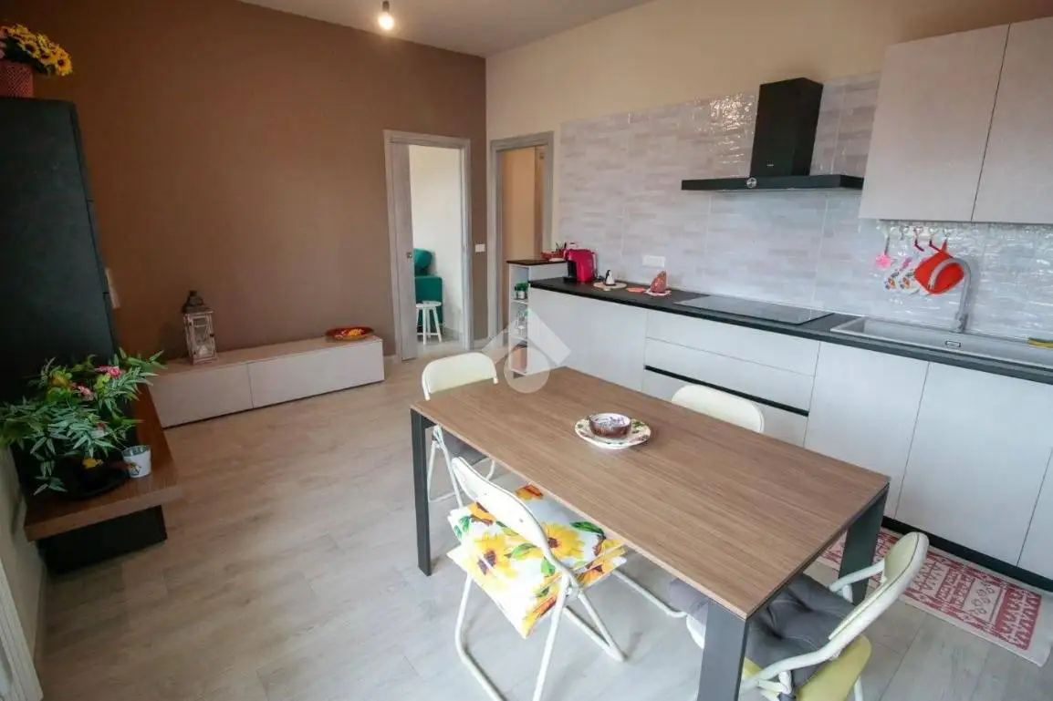 Quadrilocale vicolo Pavonesche 13, Centro, Bosconero - foto 5