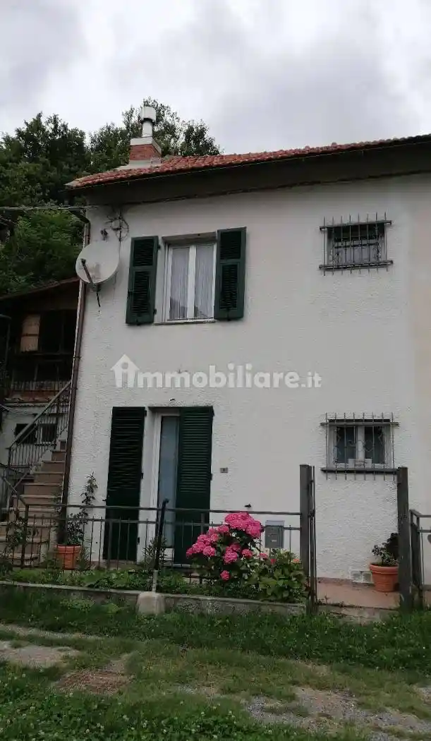 Villetta a schiera in vendita a Montoggio