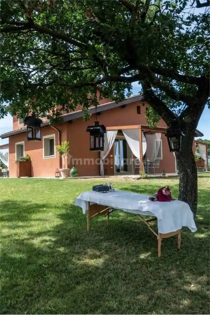 Villa in vendita a Cortona