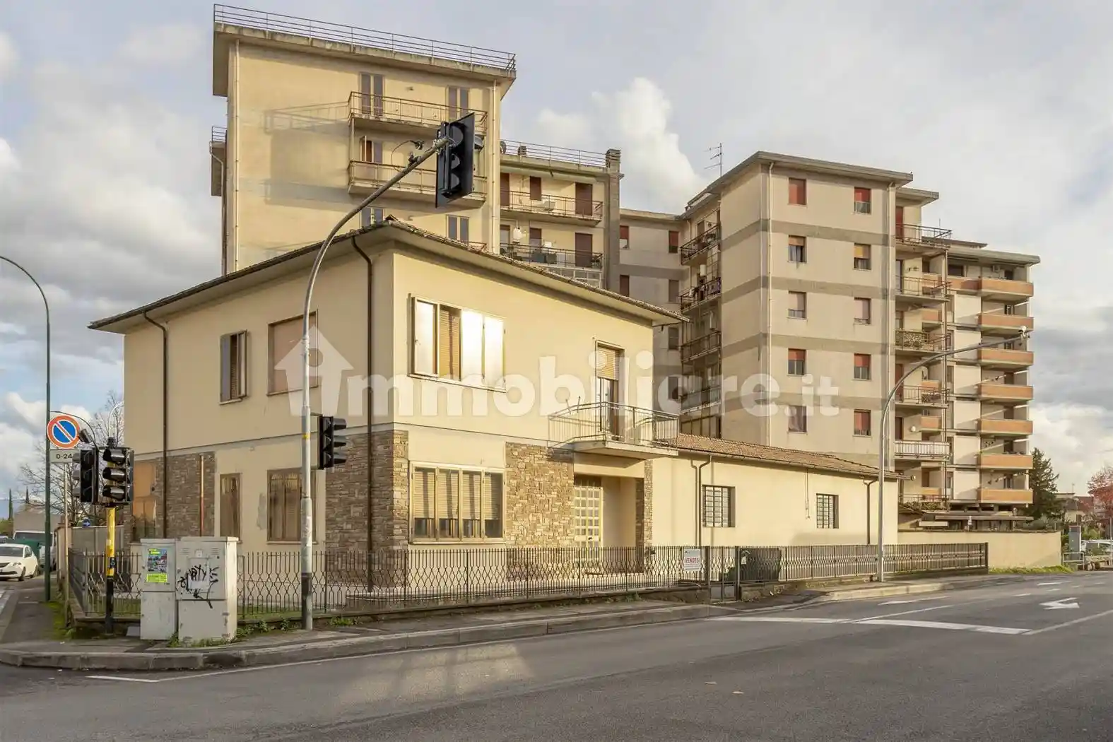 Casa indipendente in vendita a Campi Bisenzio