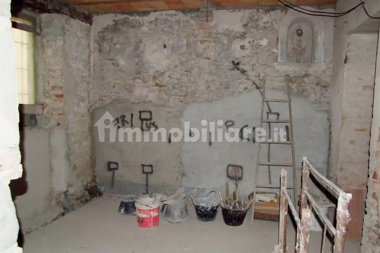 Appartamento in vendita a Dicomano