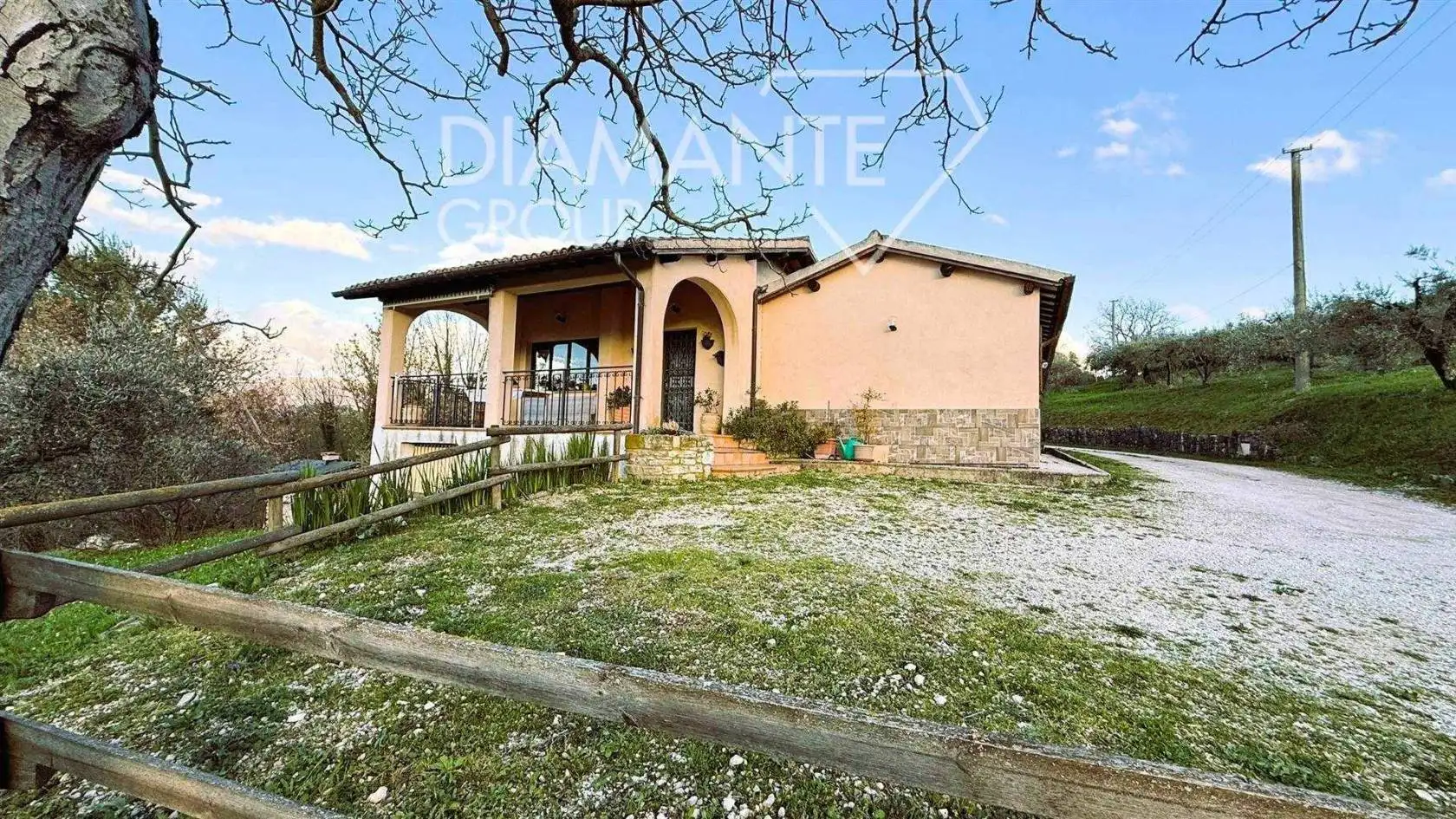 Rustico - Casale in vendita a Castel Ritaldi