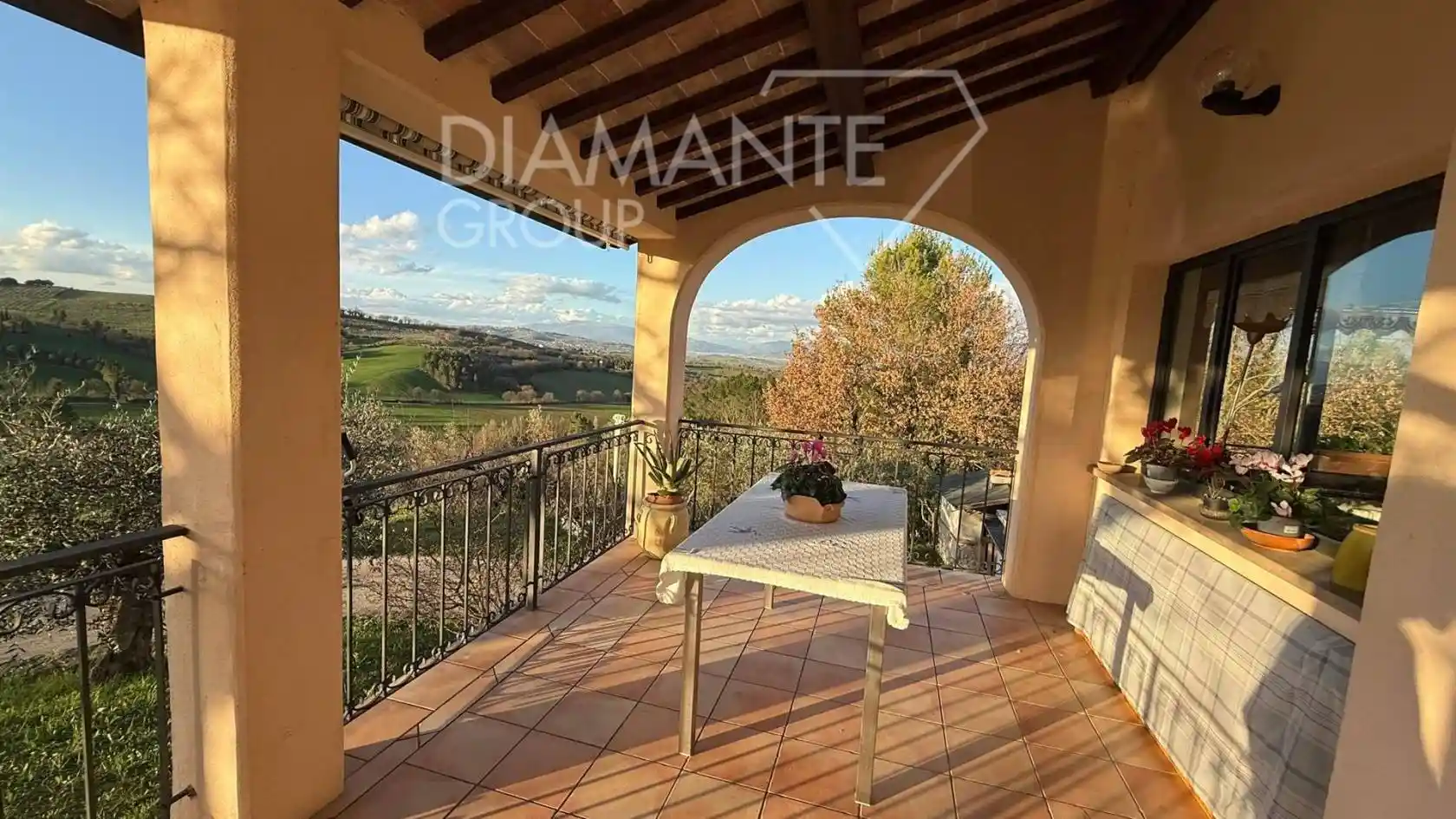 Rustico, buono stato, 610 m², Centro, Castel Ritaldi - foto 4