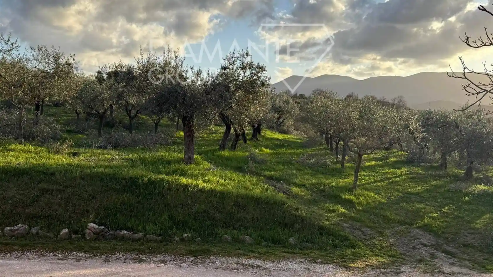 Rustico, buono stato, 610 m², Centro, Castel Ritaldi - foto 5