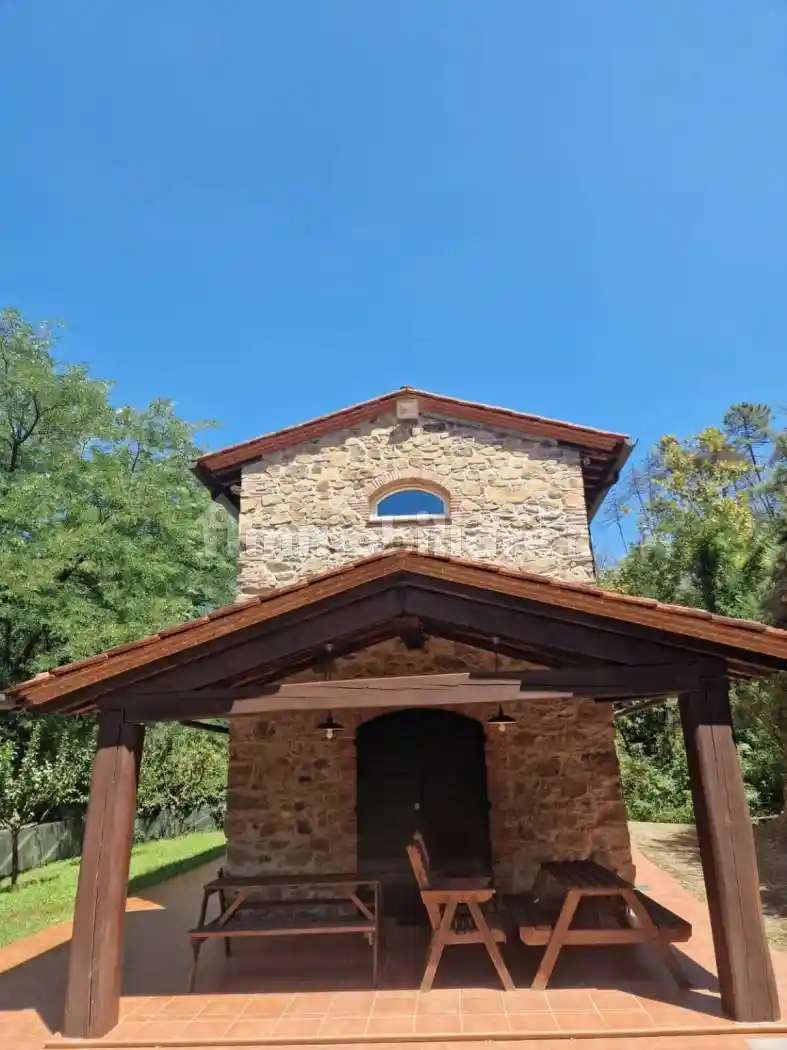 Rustico - Casale in vendita a Camaiore