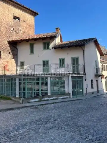 Villa in vendita a Asti