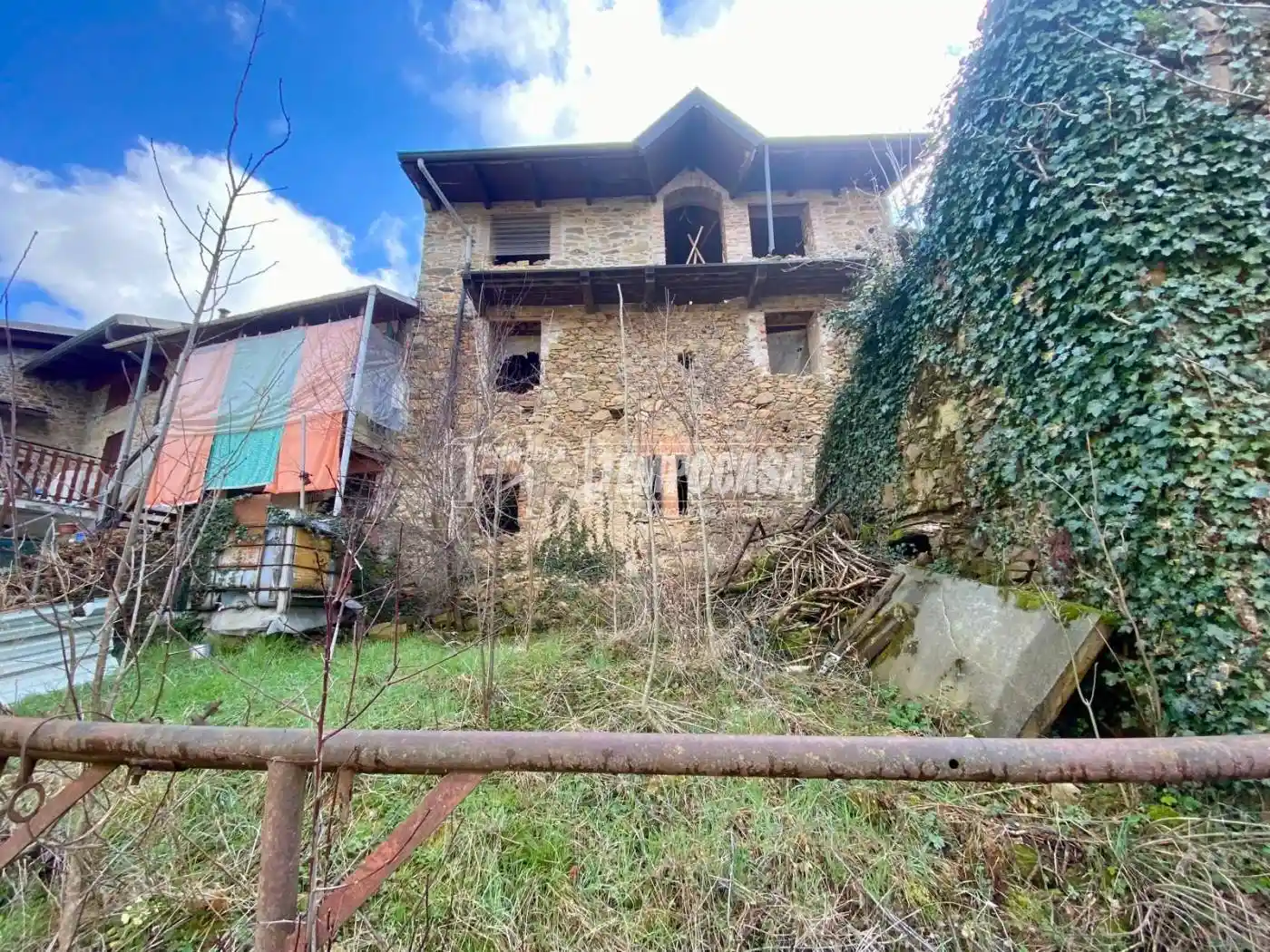 Casa indipendente in vendita a Coassolo Torinese