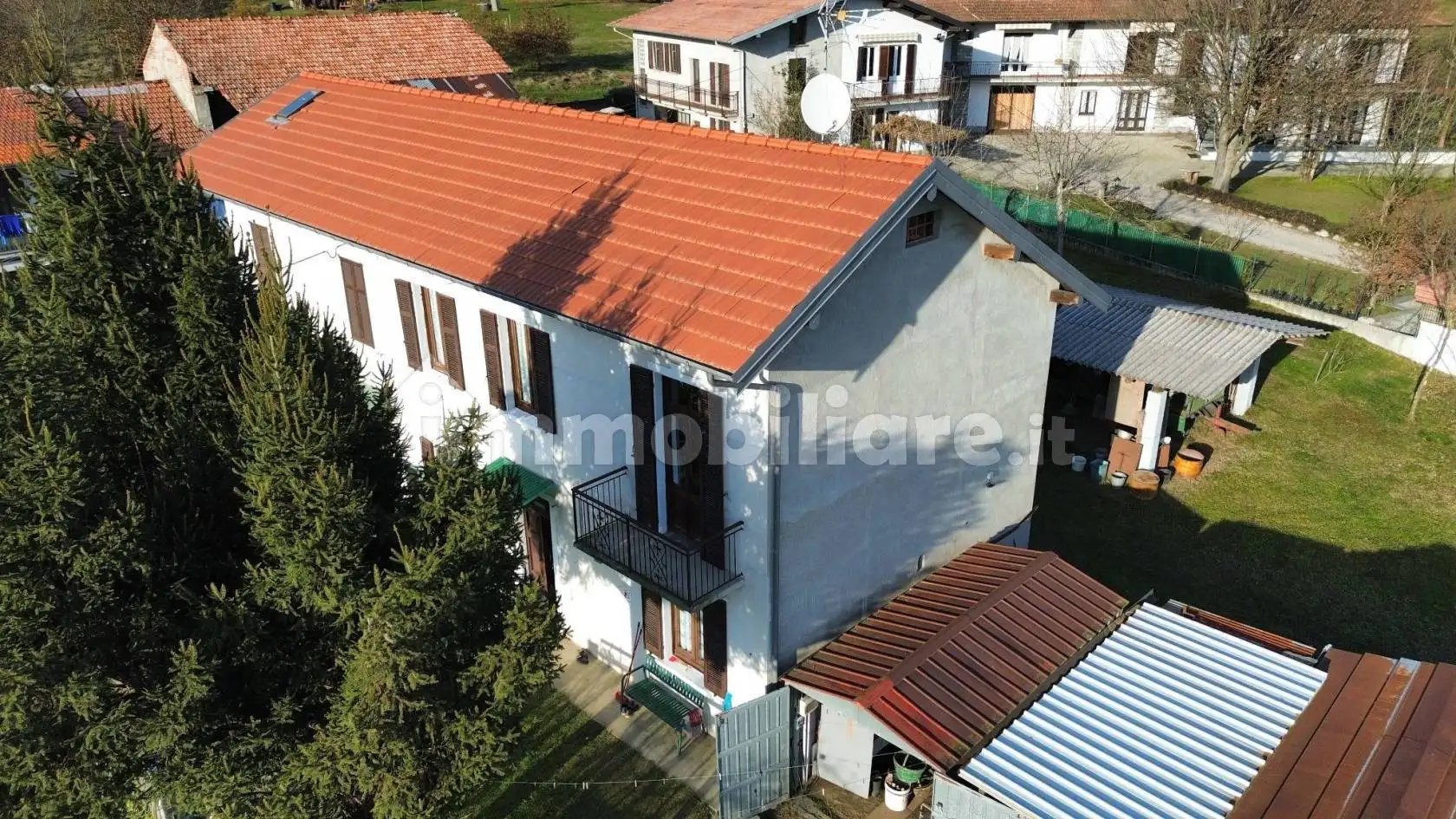 Villa in vendita a Comignago