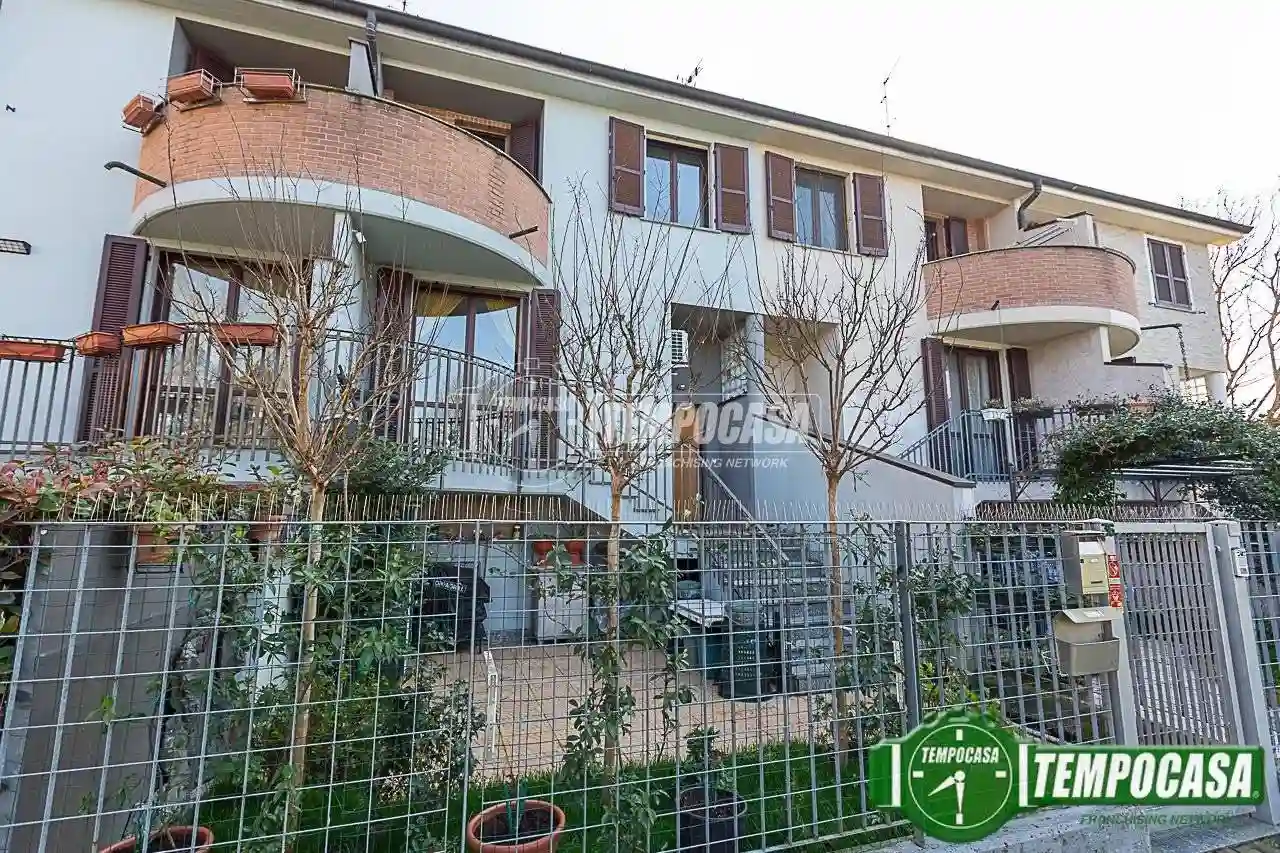 Villetta a schiera - foto 2